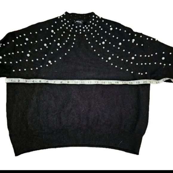 Bebe Womens Black Slightly Cropped Mock Neck Sweater With Pearl Accents M - Picture 12 of 13